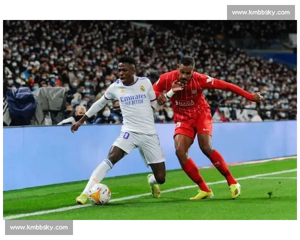 红牌点燃伯纳乌:佩德里导火索与维尼修斯的 40 分钟混战